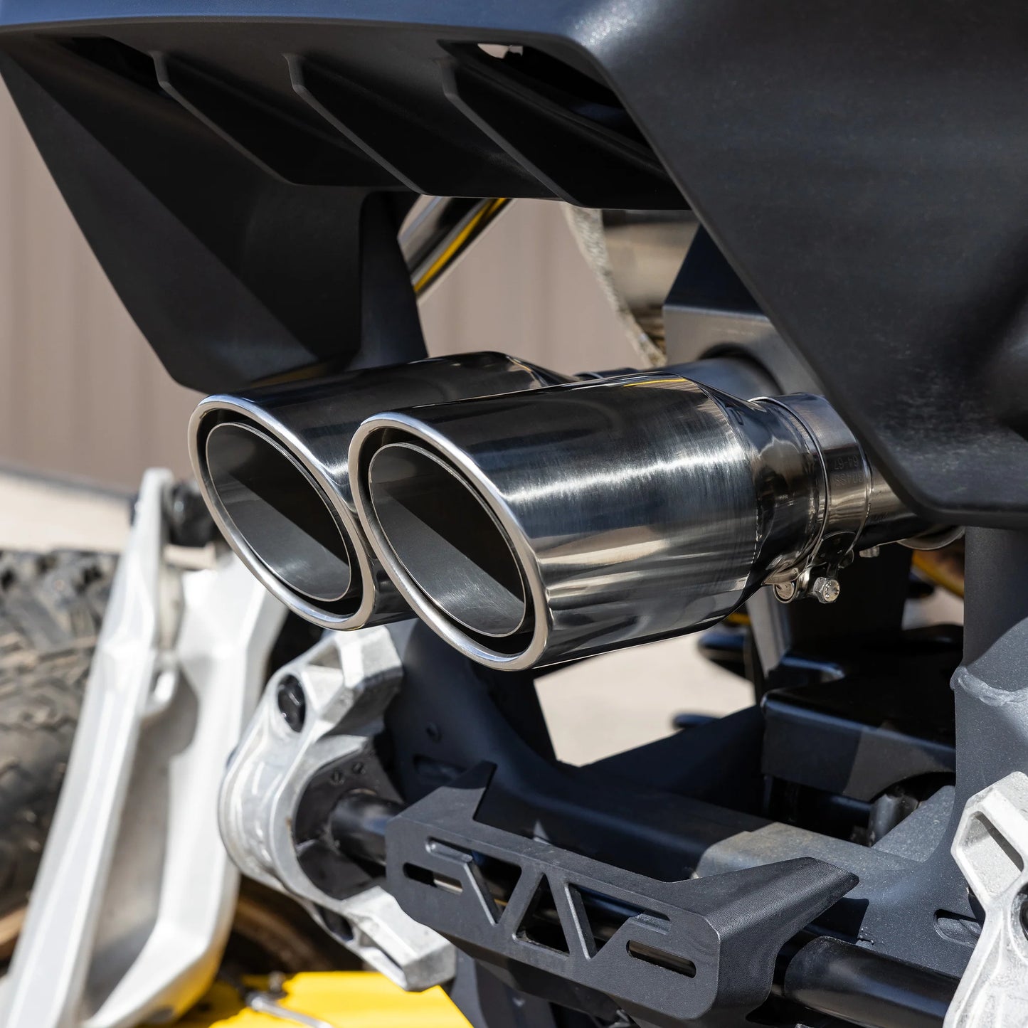 EVP RACING DYNAMIC TWIN EXIT MUFFLER FOR 2024 CAN-AM MAVERICK R